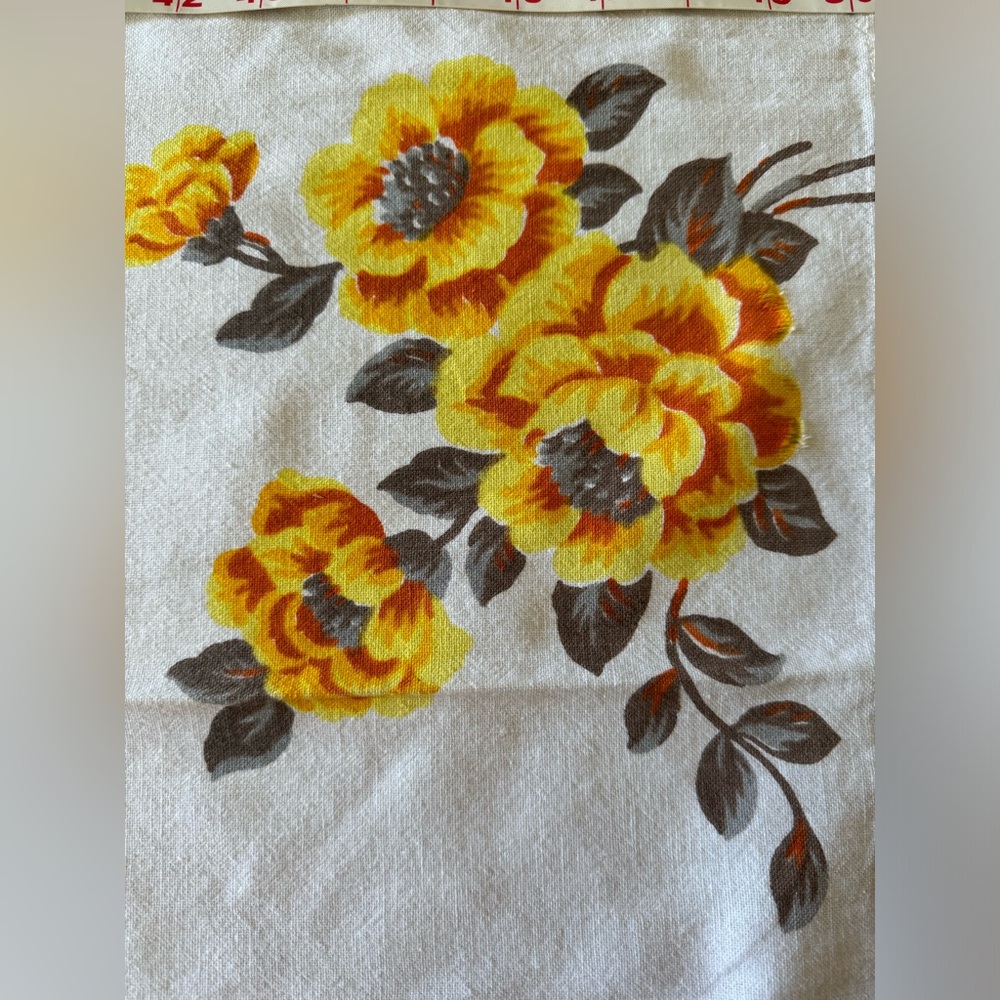 Fall Floral Table Runner